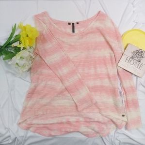 Guess woman's long sleeve. Size s